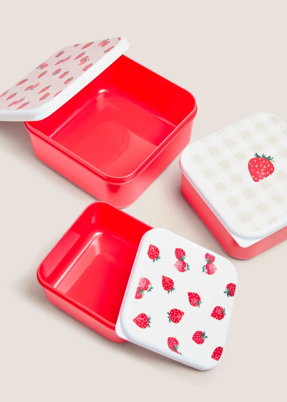 Strawberry Snack Pots Image 2