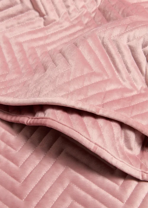 Pink Velvet Quilted Bedspread (235x235cm) Image 2