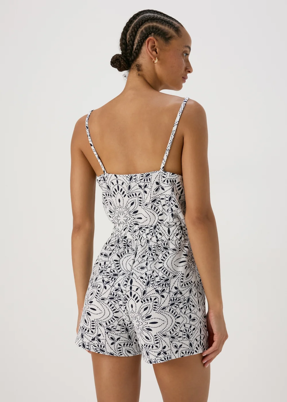 White & Blue Floral Print Co Ord Shorts - 8 Image 2