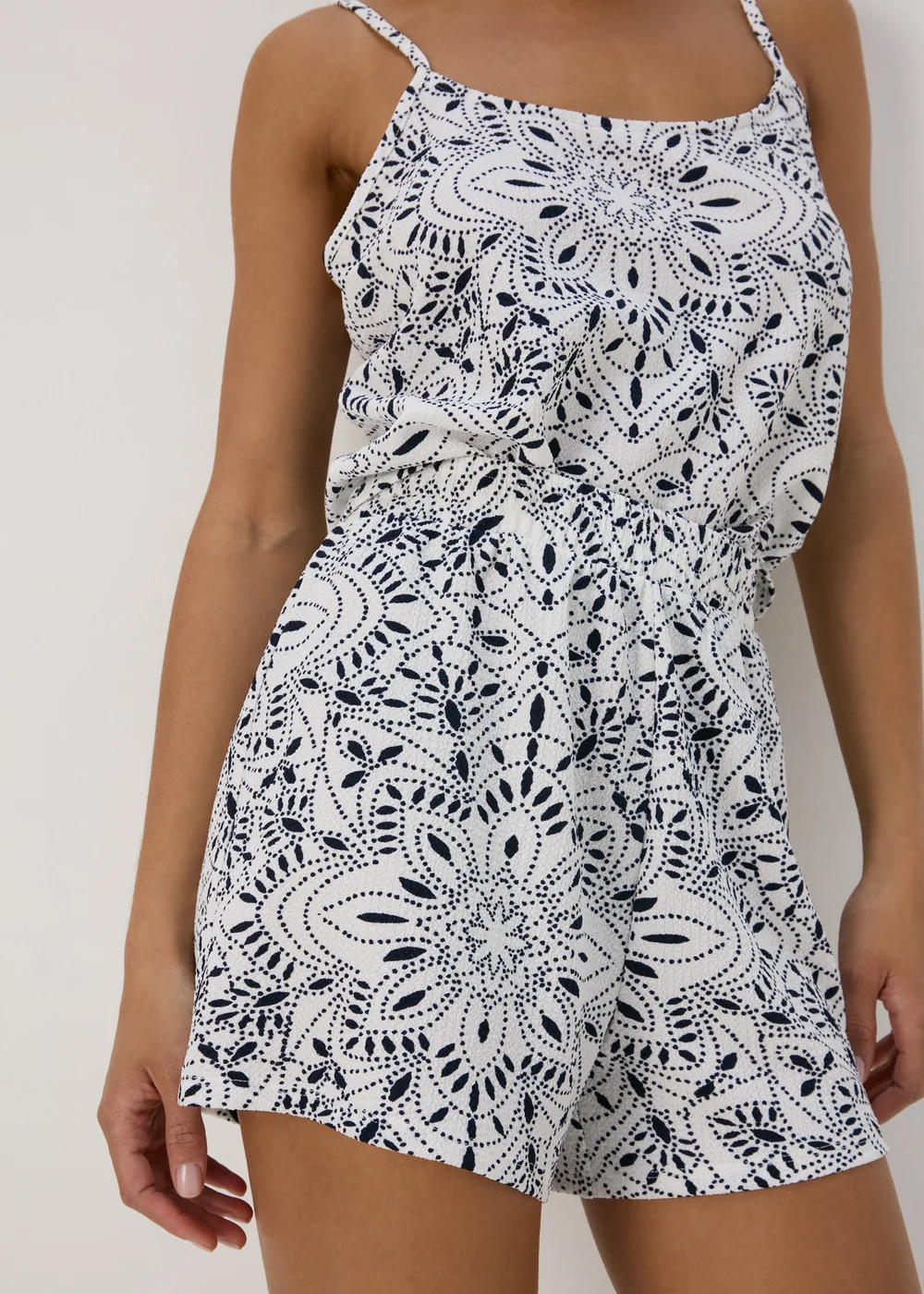 White & Blue Floral Print Co Ord Shorts - 8 Image 3