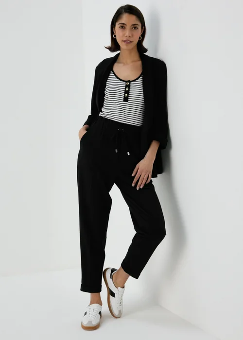Et Vous Black Solid Ponte Joggers - 8 Image 7