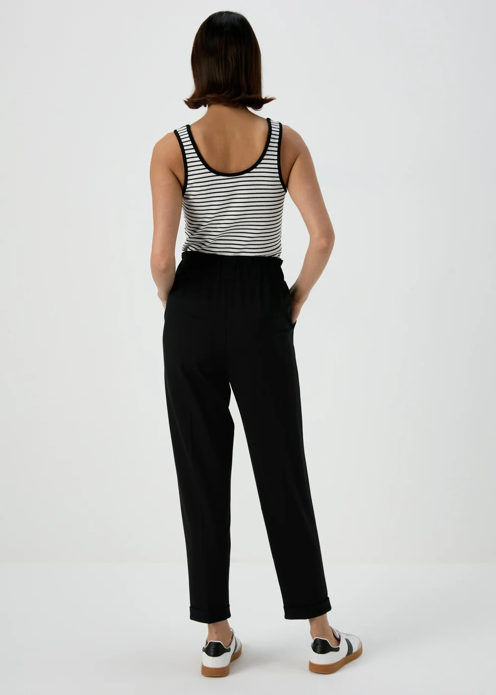 Et Vous Black Solid Ponte Joggers - 8 Image 3