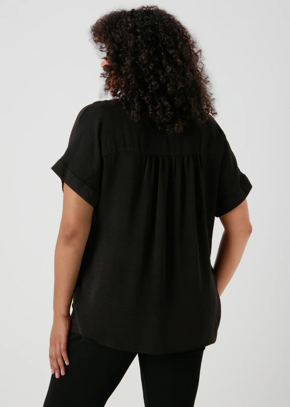 Black Airflow Shirt - Size 8 Image 2
