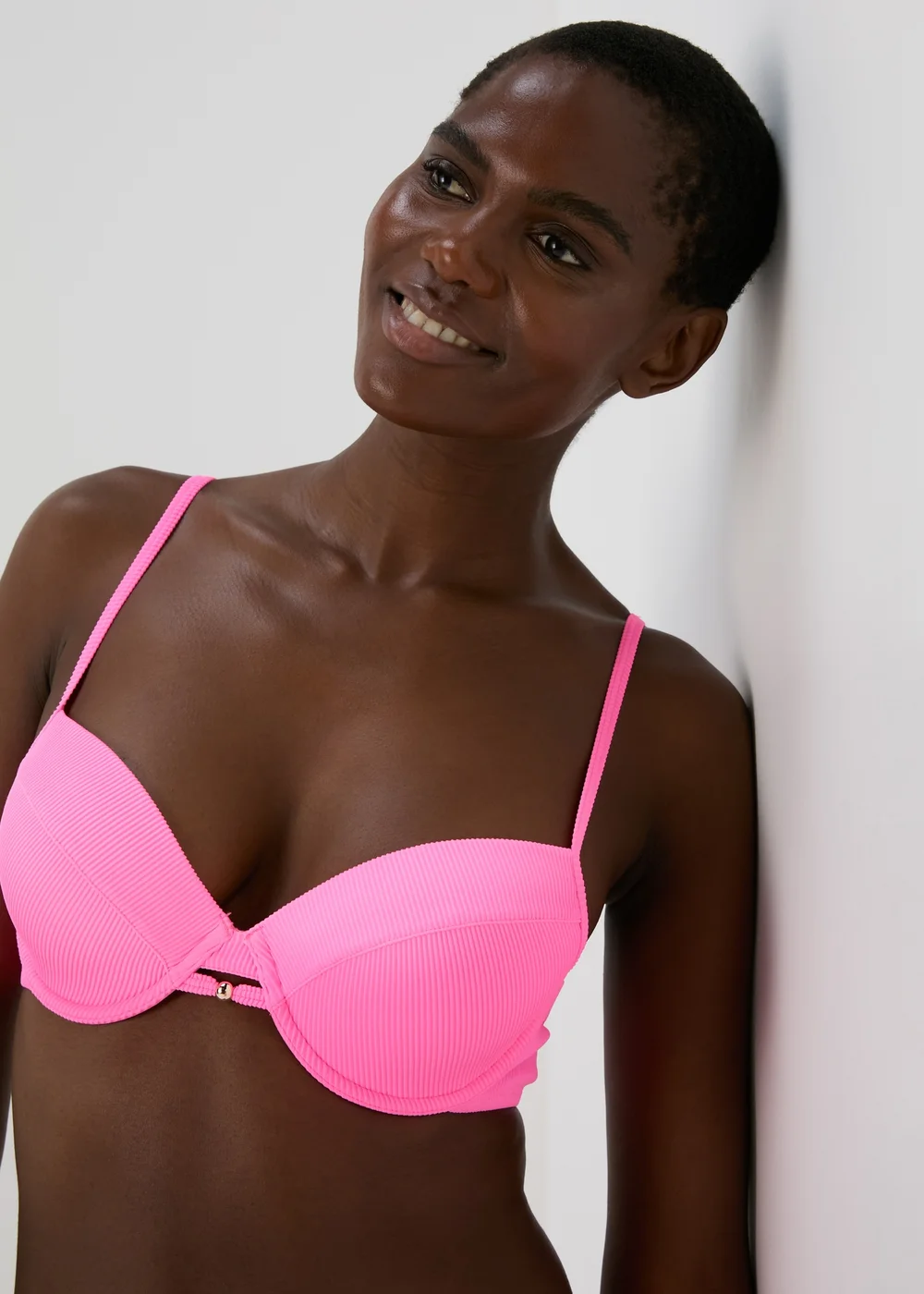 Pink Textured Ribbed Mould Bra - 32B Image 3