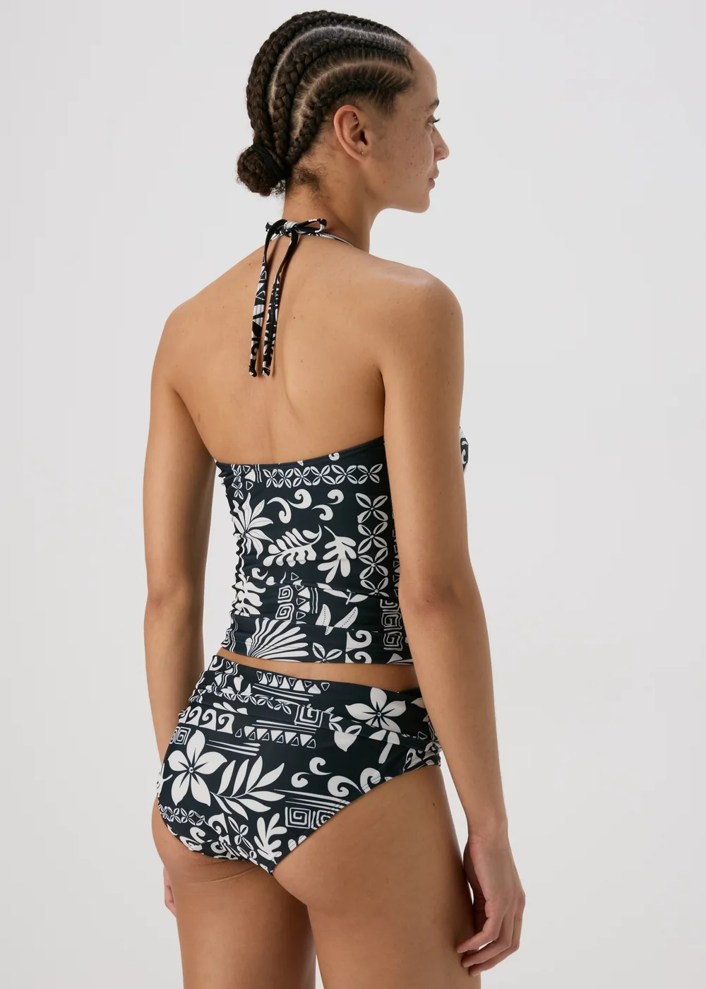 Black & Cream Tile Print Bikini Briefs - Size 8 Image 2