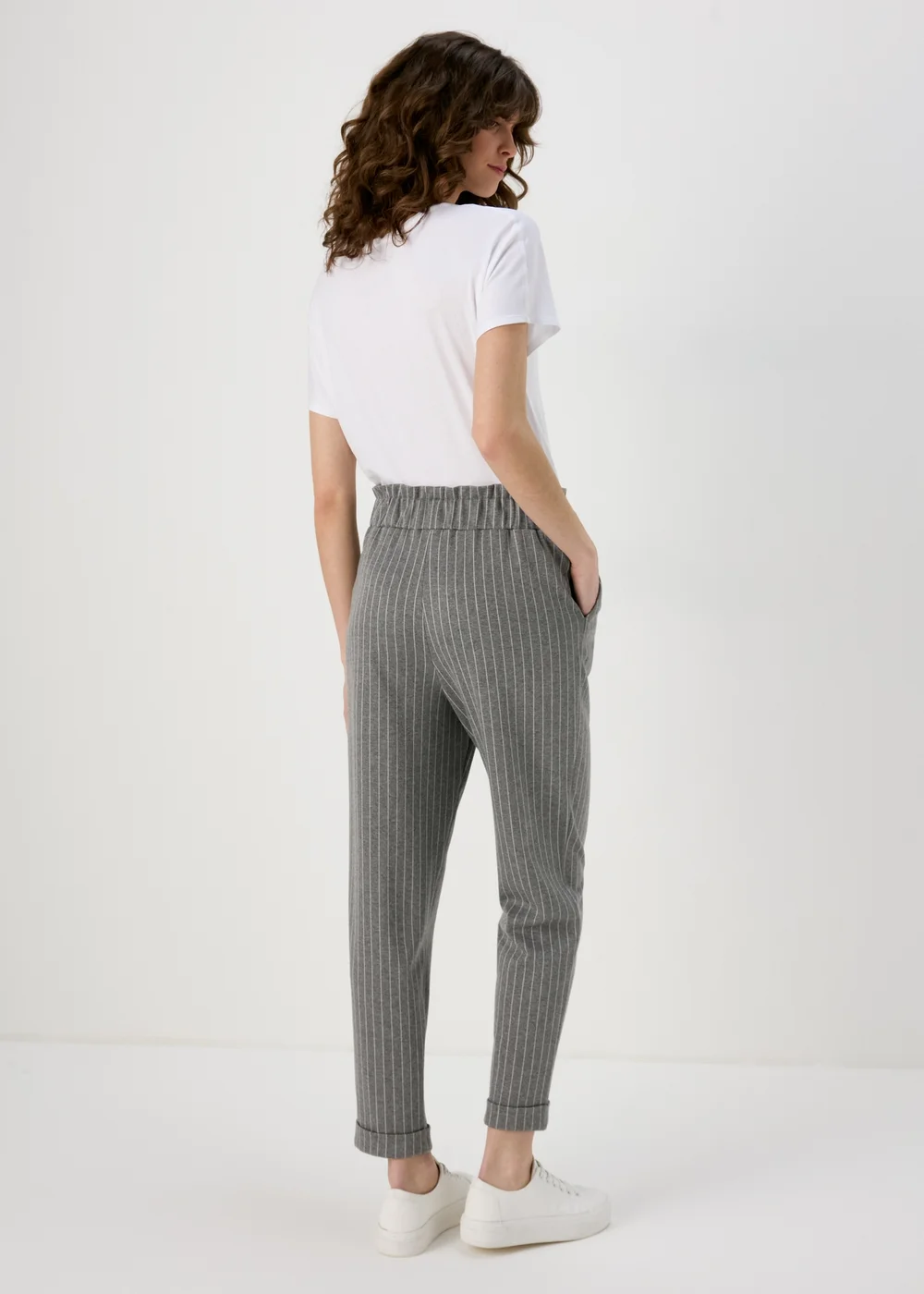 Et Vous Grey Pinstripe Ponte Joggers - 8 Image 3