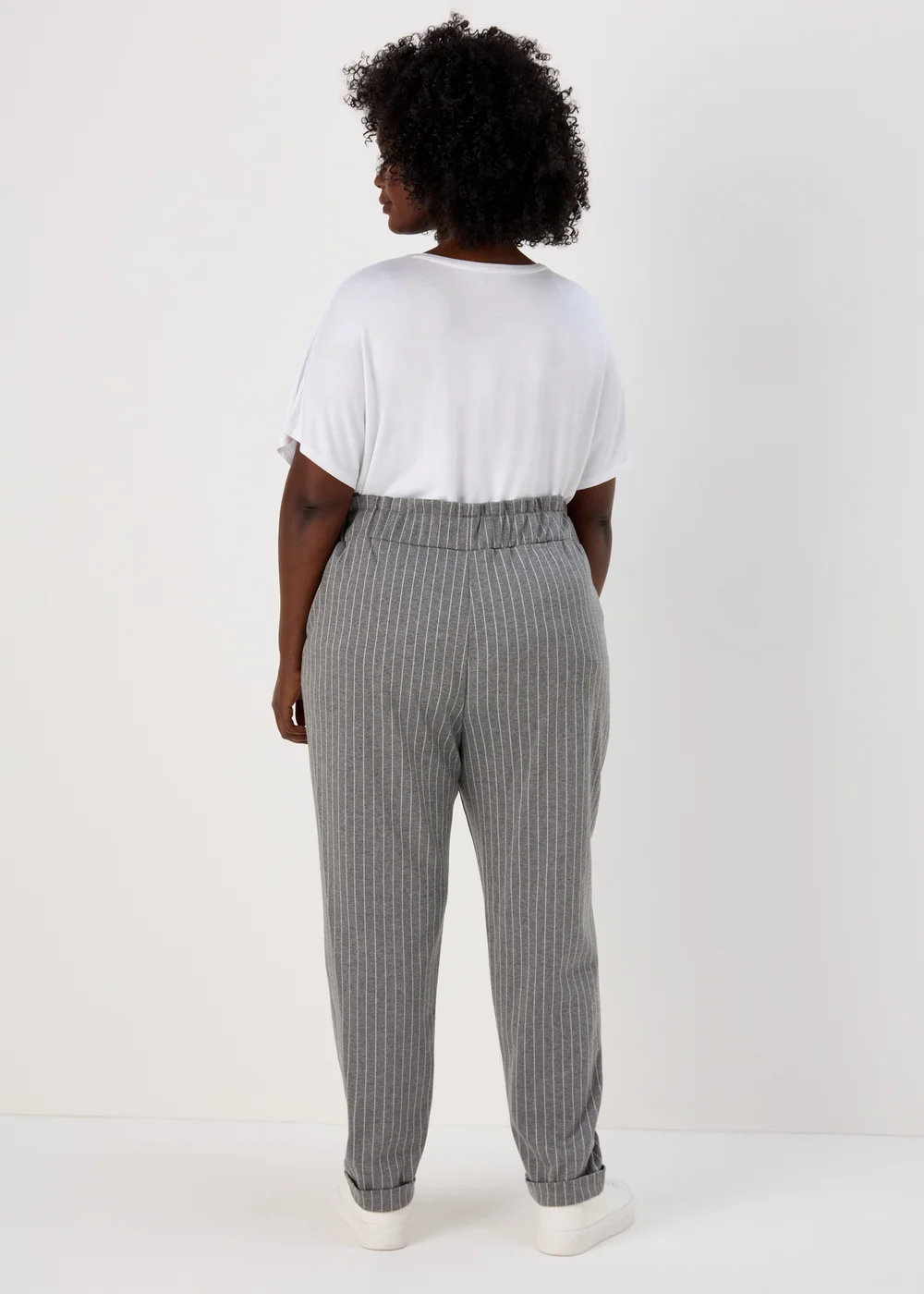 Et Vous Grey Pinstripe Ponte Joggers - 8 Image 4