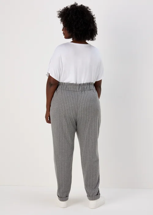 Et Vous Grey Pinstripe Ponte Joggers - 8 Image 4