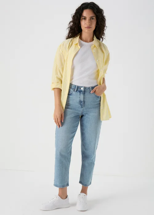 Light Wash Ava Mom Jeans - 8/L29 Image 4