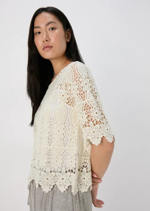 Cream Lace Crochet T Shirt - 8 Image 3