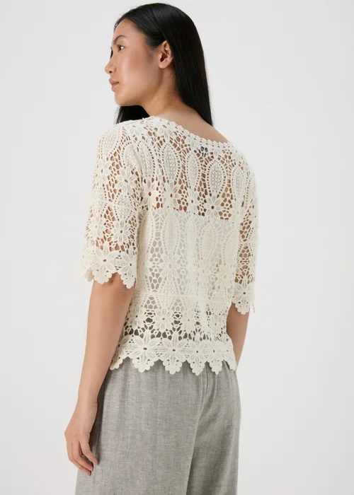 Cream Lace Crochet T Shirt - 8 Image 2