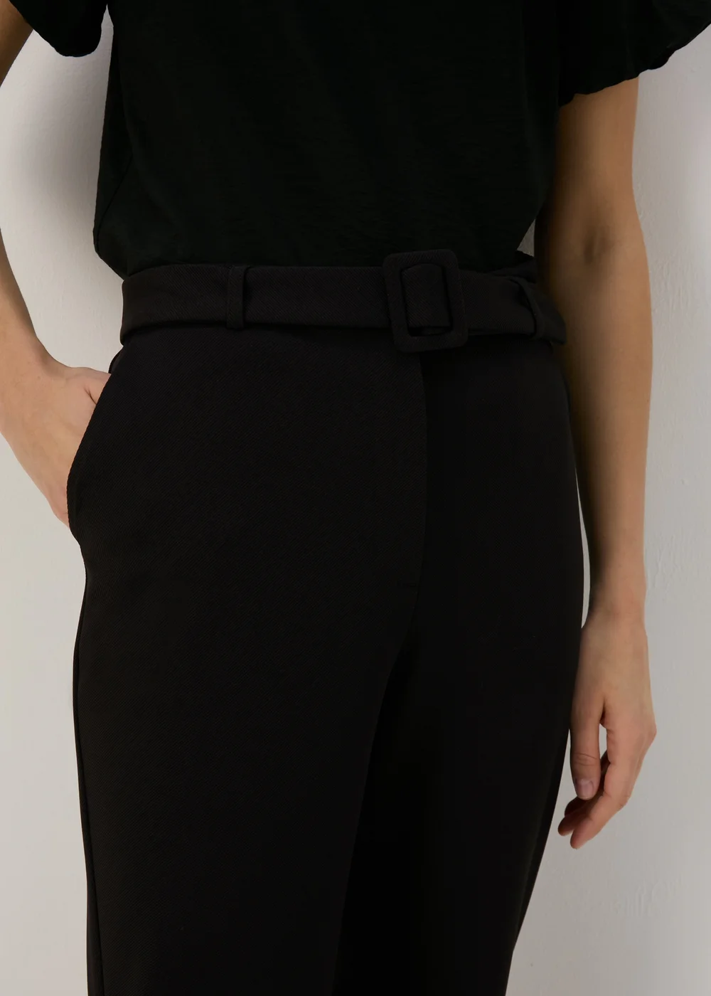 Et Vous Black Belted Ponte Tapered Trousers - 8 Image 3