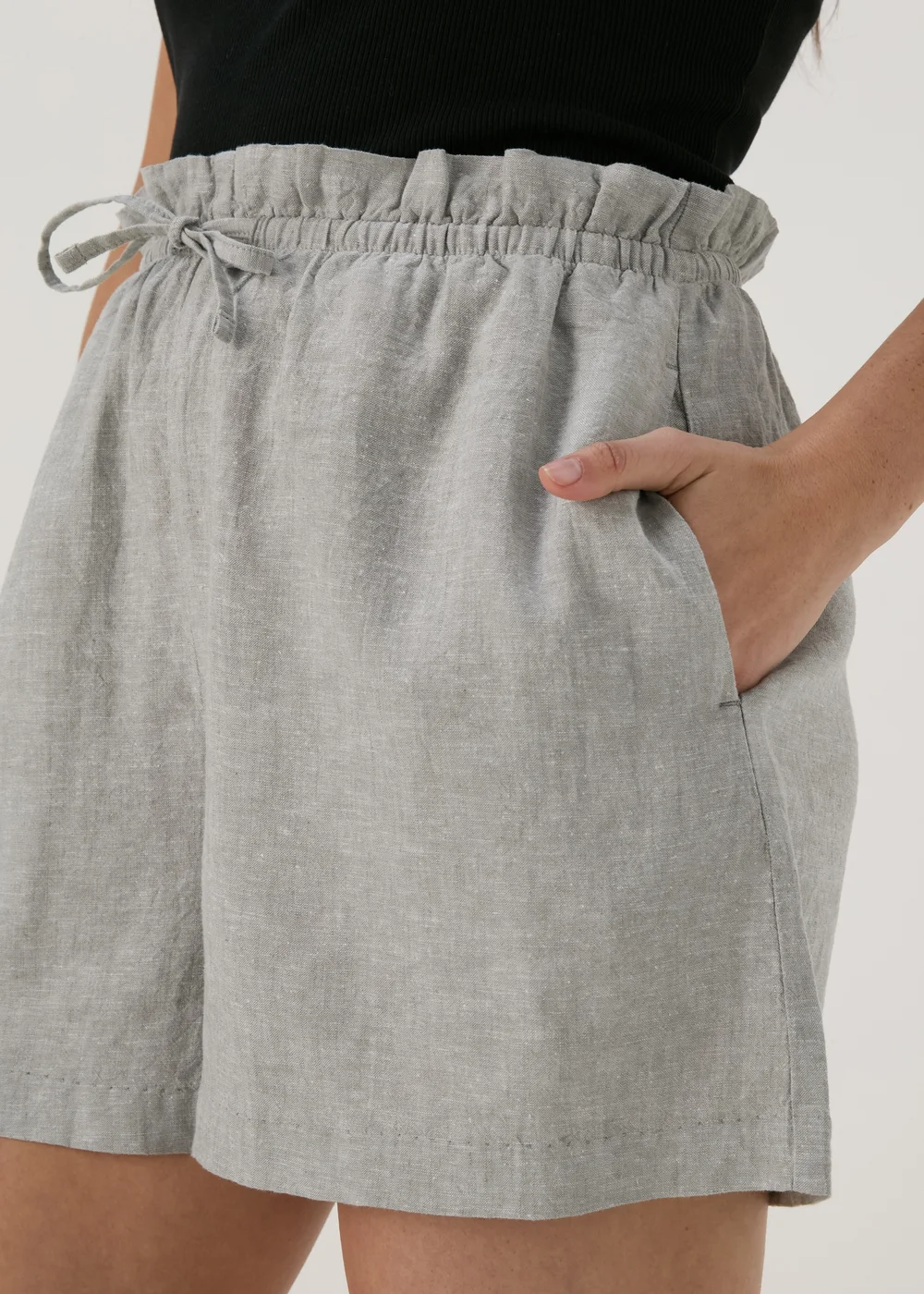 Sage Solid Pull On Linen Shorts - 8 Image 3