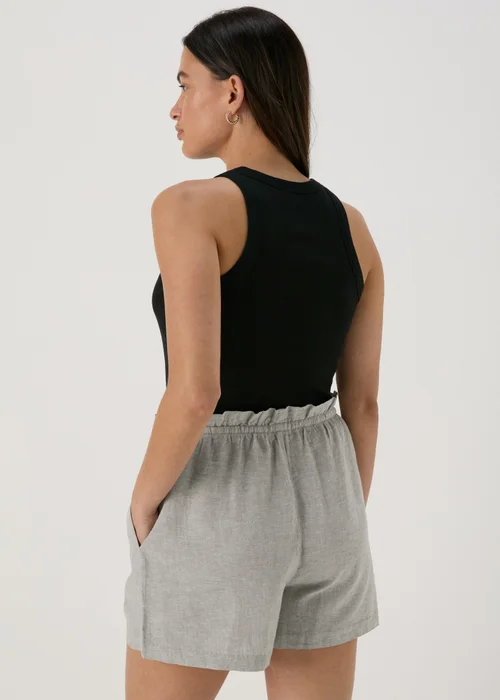 Sage Solid Pull On Linen Shorts - 8 Image 2
