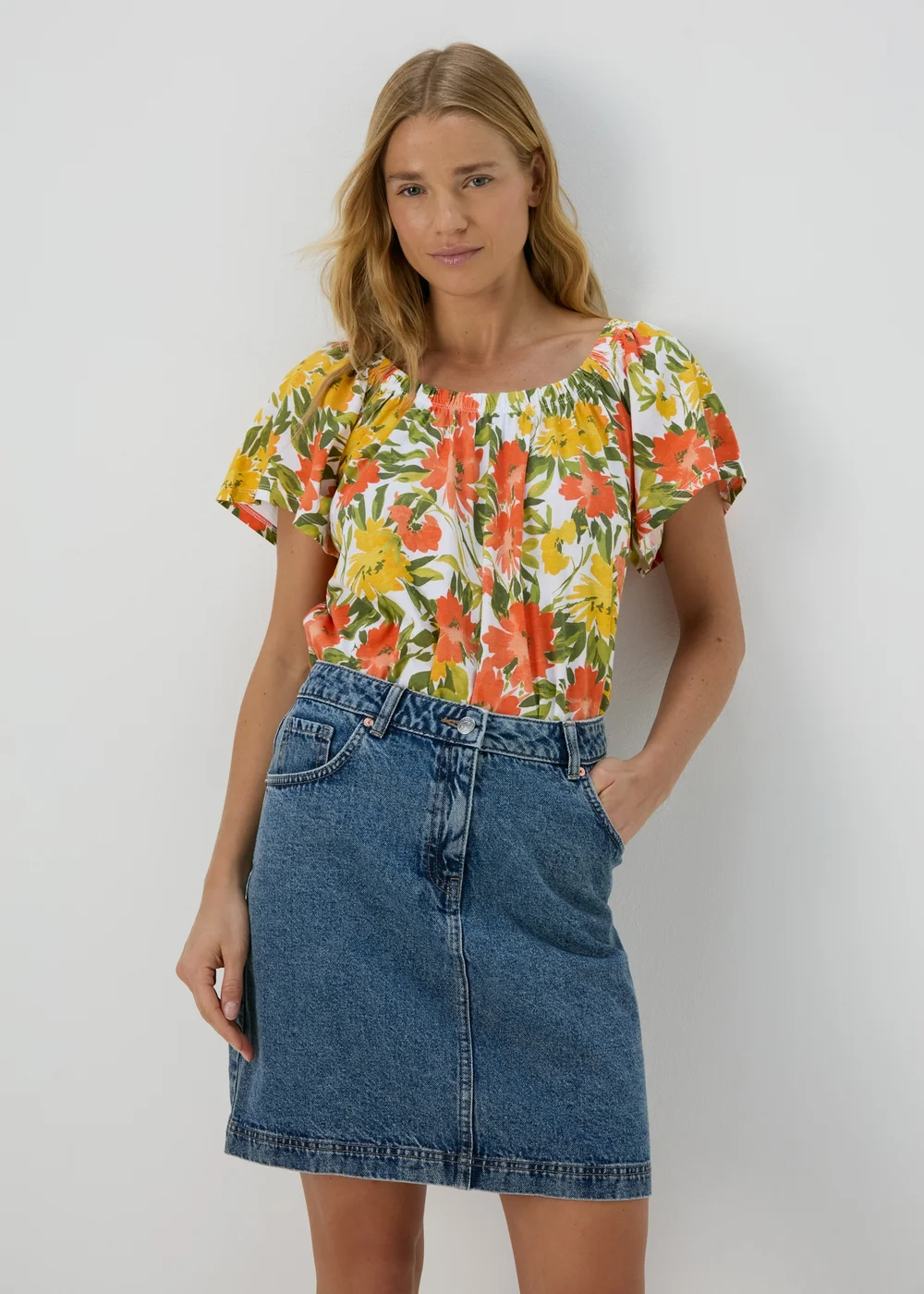 Mid Wash Denim Mini Skirt - Size 8 Image 1