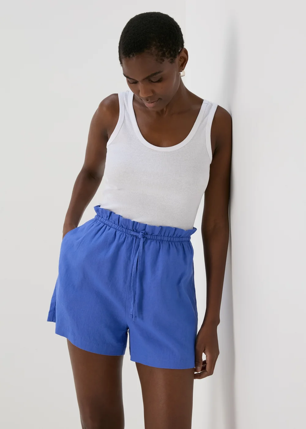 Blue Solid Pull On Linen Shorts - 8 Image 1