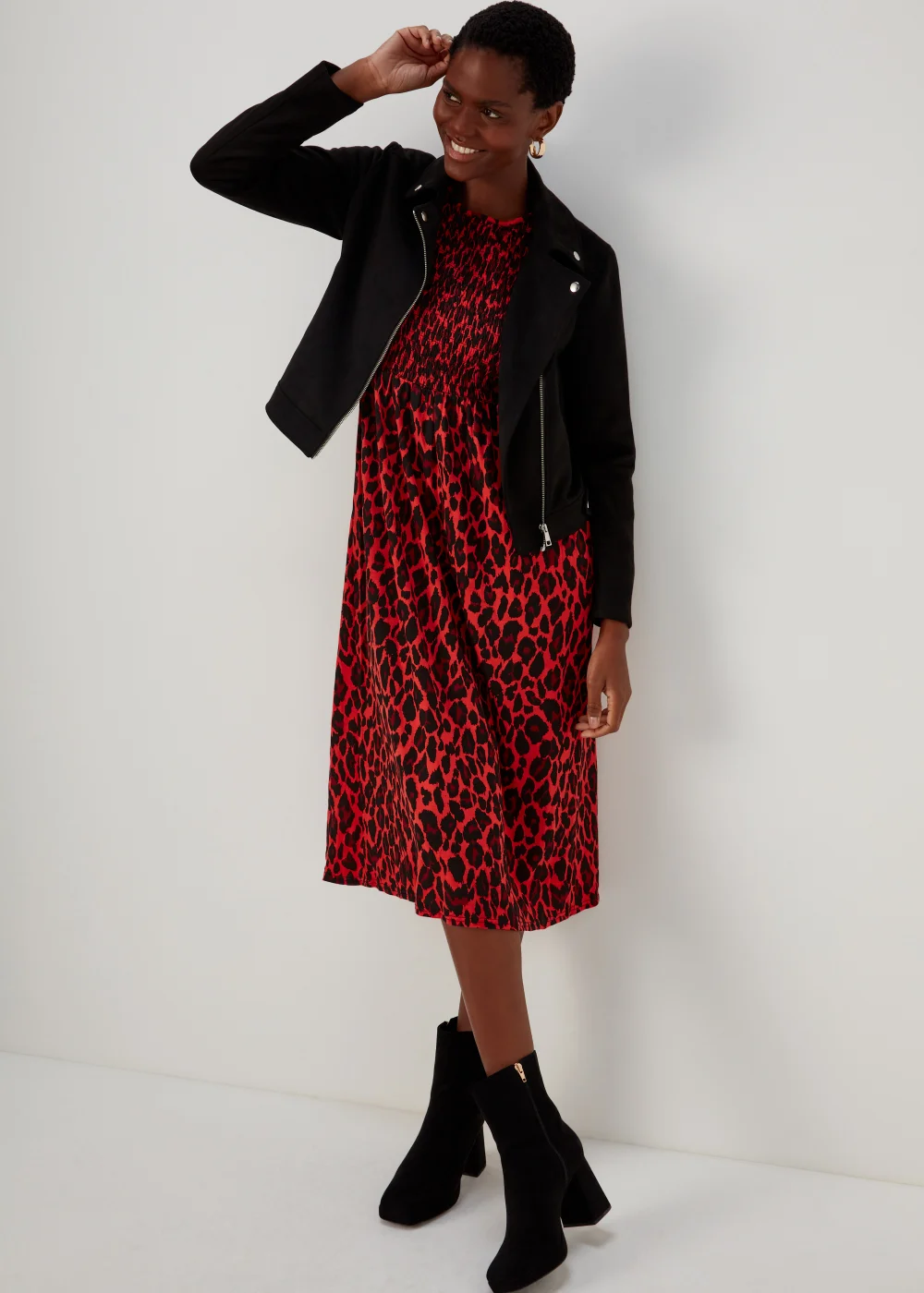 Black & Red Shirred Bodice Midi Dress - 8 Image 4