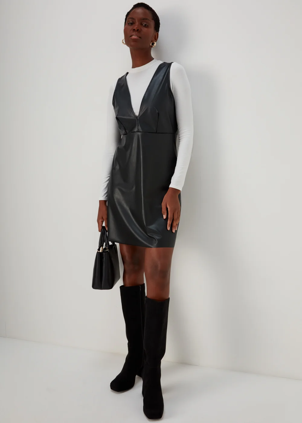 Black Pinafore Dress - 8 Image 4