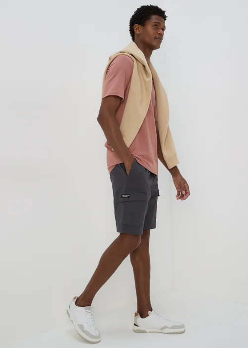 Charcoal Textured Cargo Shorts - S Image 1