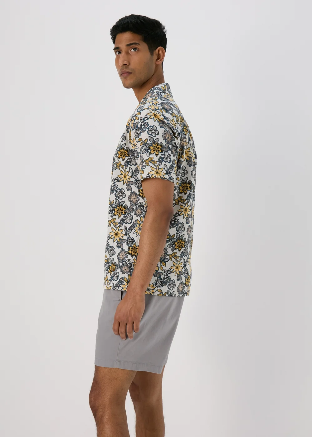 Light Grey Drawcord Chino Shorts - S Image 2