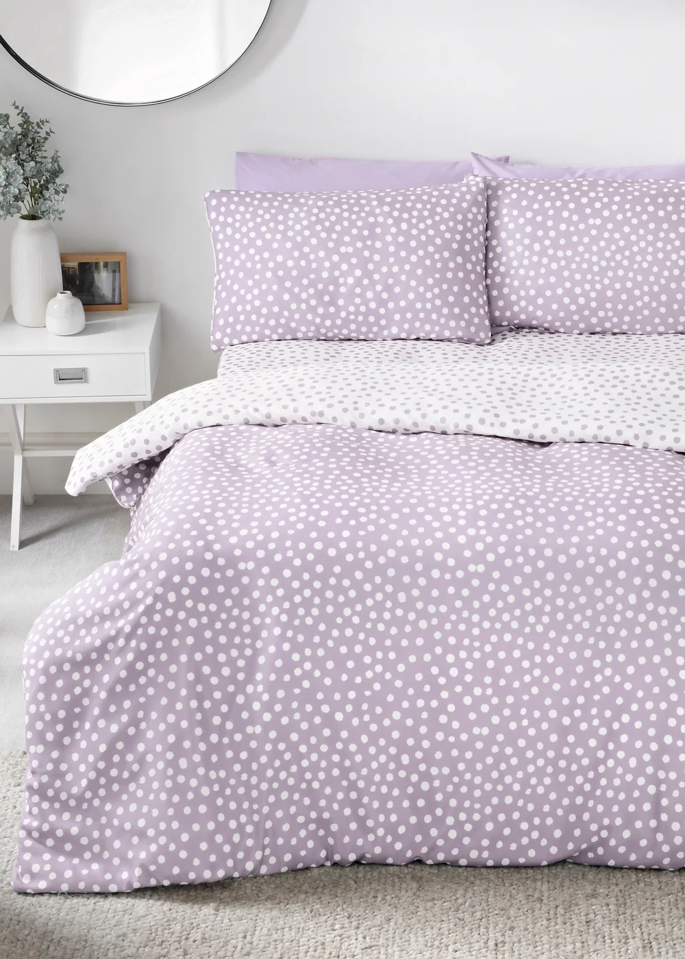 Lilac Spots Print Duvet Set - Single Image 1