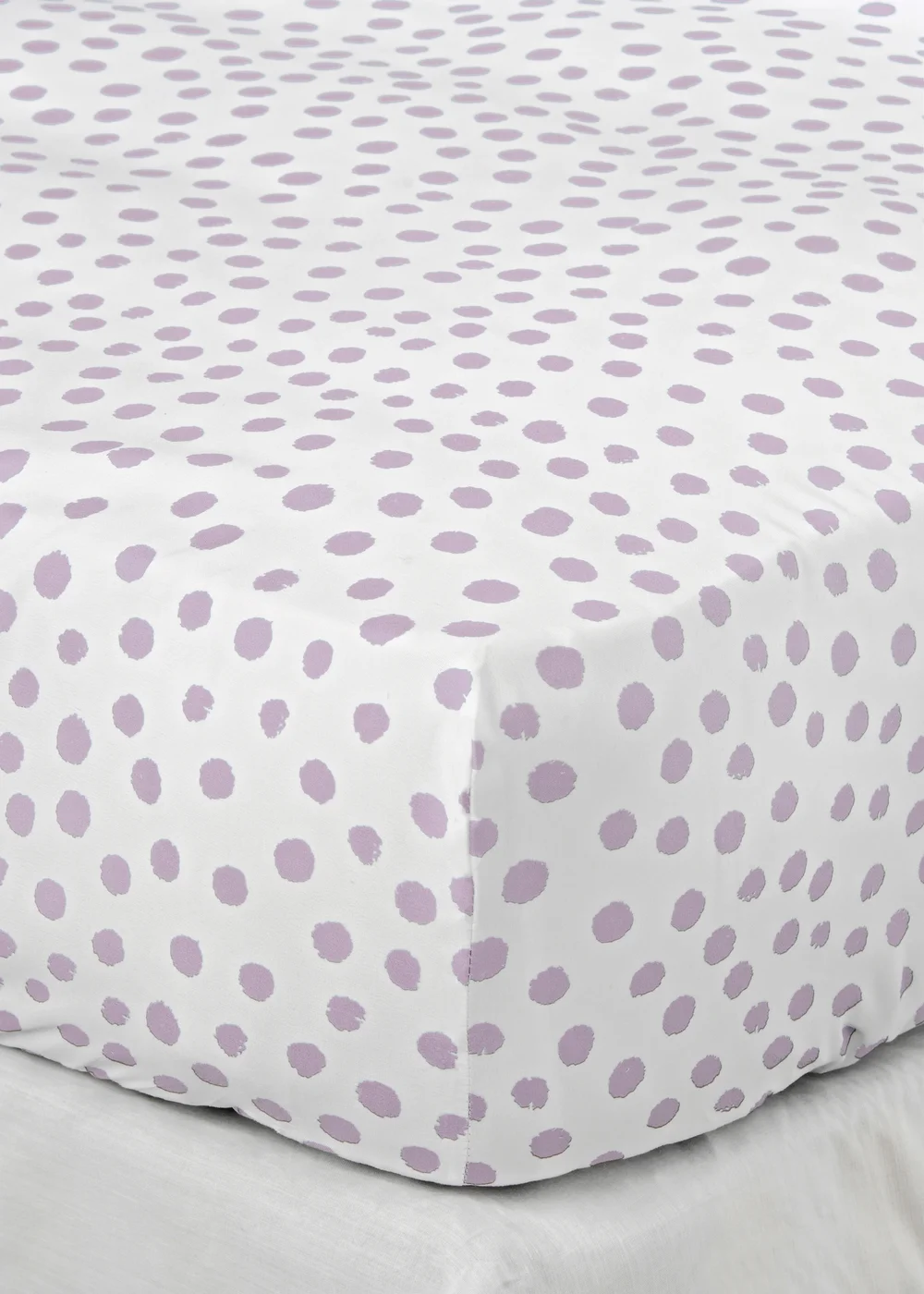Lilac Spots Print Duvet Set - Single Image 4