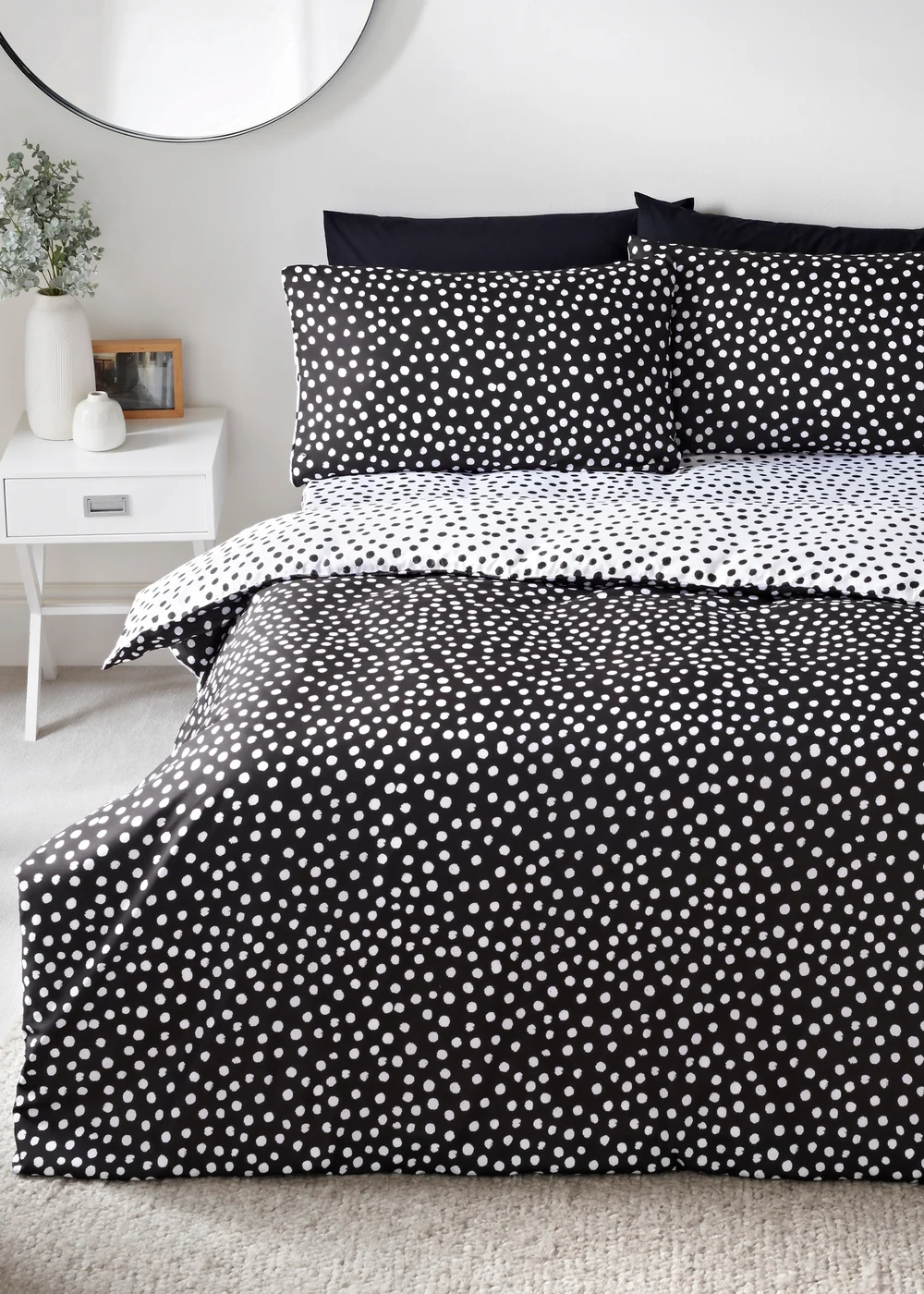 Black Mono Spots Print Duvet Set - Single Image 1