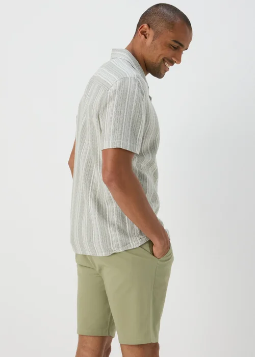Green Slim Fit Chino Shorts - 30 Image 2