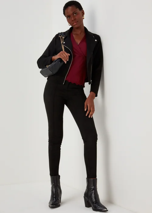 Burgundy Ribbed Wrap Top - 8 Image 4
