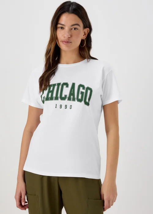 White Chicago T-Shirt - 8 Image 1