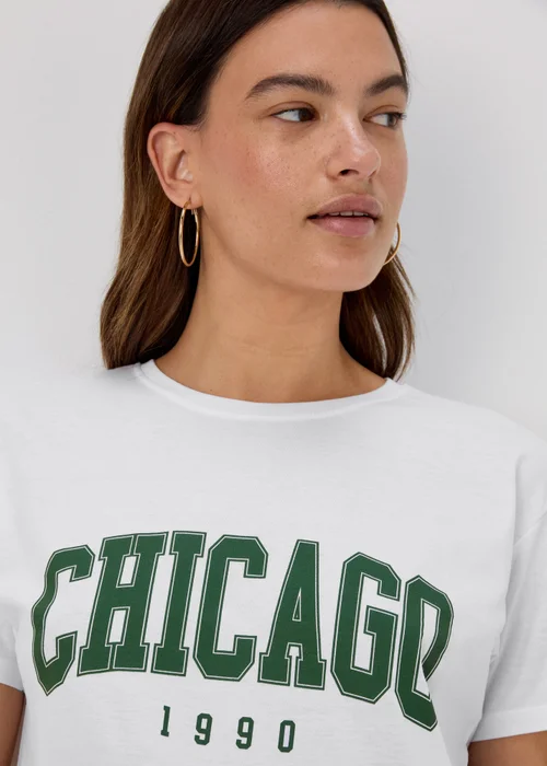 White Chicago T-Shirt - 8 Image 3