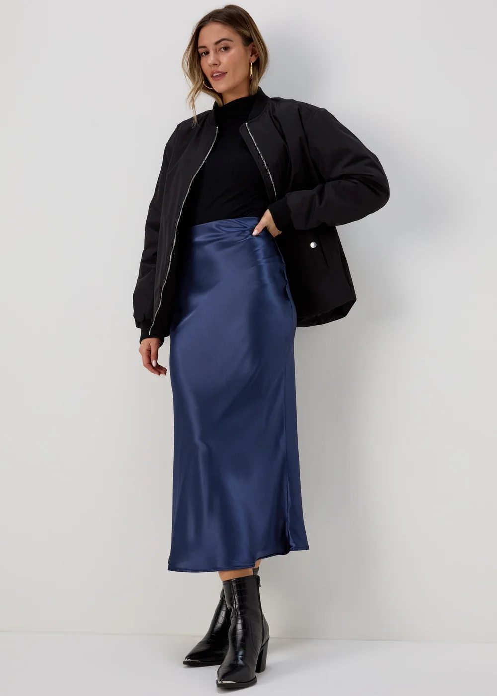 Navy Satin Midi Skirt - 8 Image 4