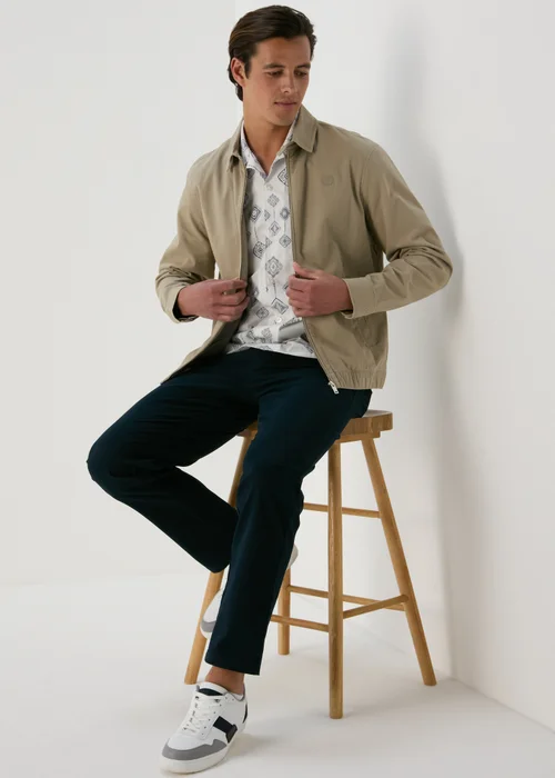 Ecru Embroidery Print Shirt - Small Image 4
