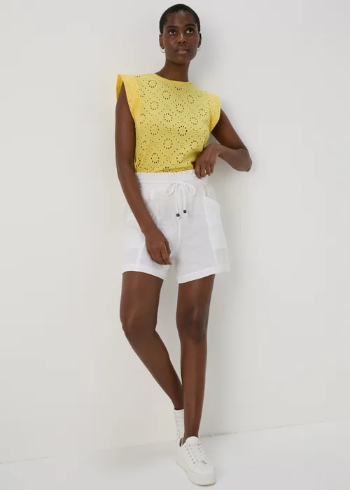 White Double Cloth Shorts - 8 Image 4