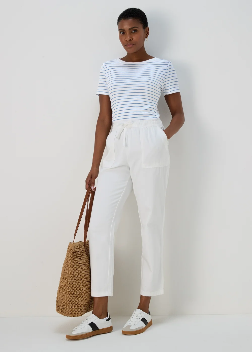 White & Blue Stripe T-Shirt - 8 Image 4