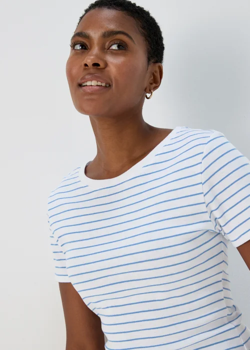 White & Blue Stripe T-Shirt - 8 Image 3