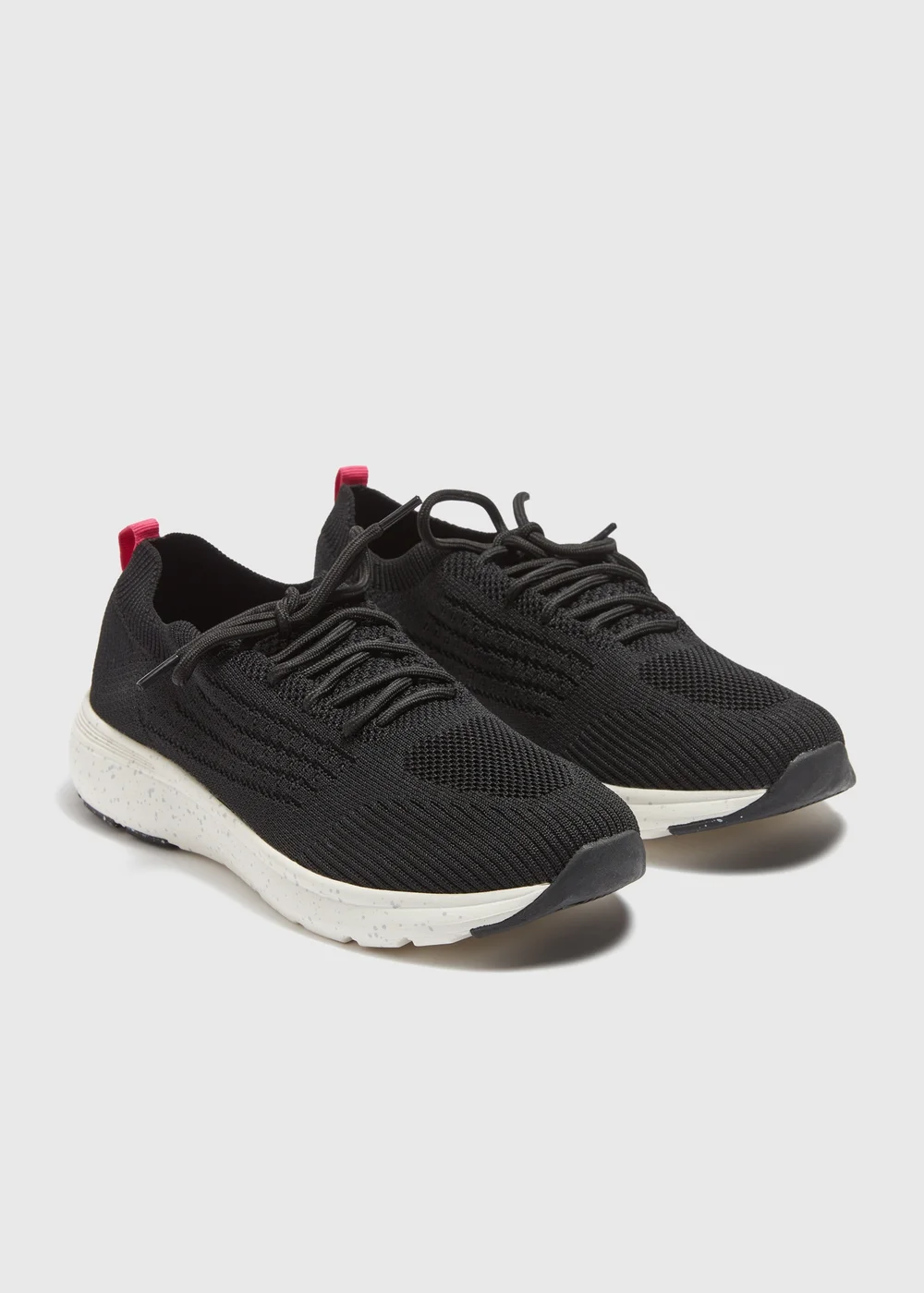Souluxe Black Runner Trainers - Size 3 Image 1