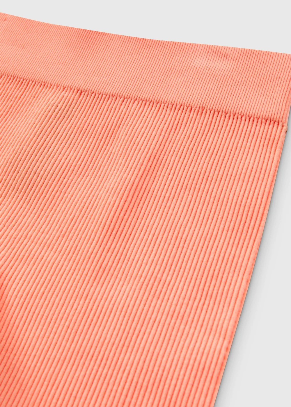 Girls Coral Seamless Ribbed Shorts (7-15yrs) - Small Image 2