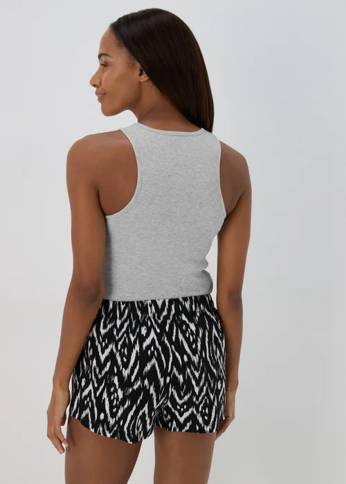 Grey Pyjama Top & Printed Shorts Set - Small Image 2