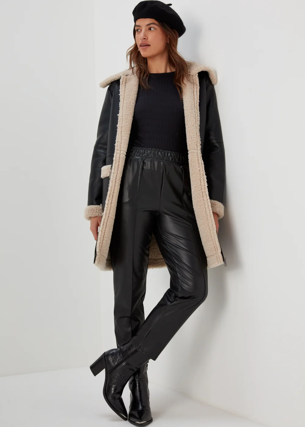 Black Textured Long Sleeve Top - Size 8 Image 4