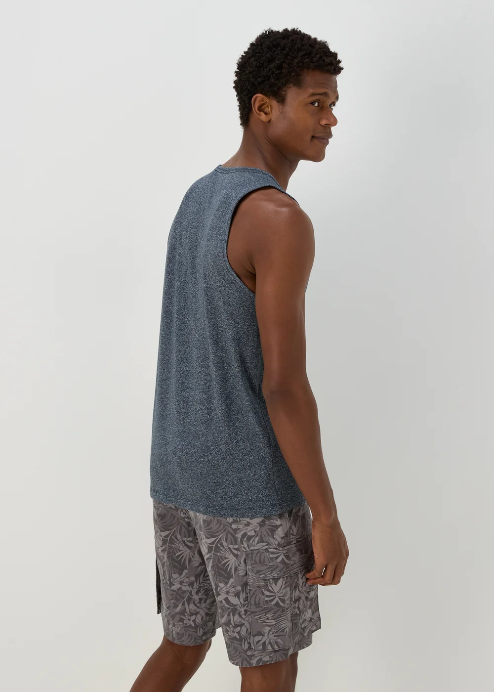 Navy Daytona Mocktwist Vest - Small Image 2