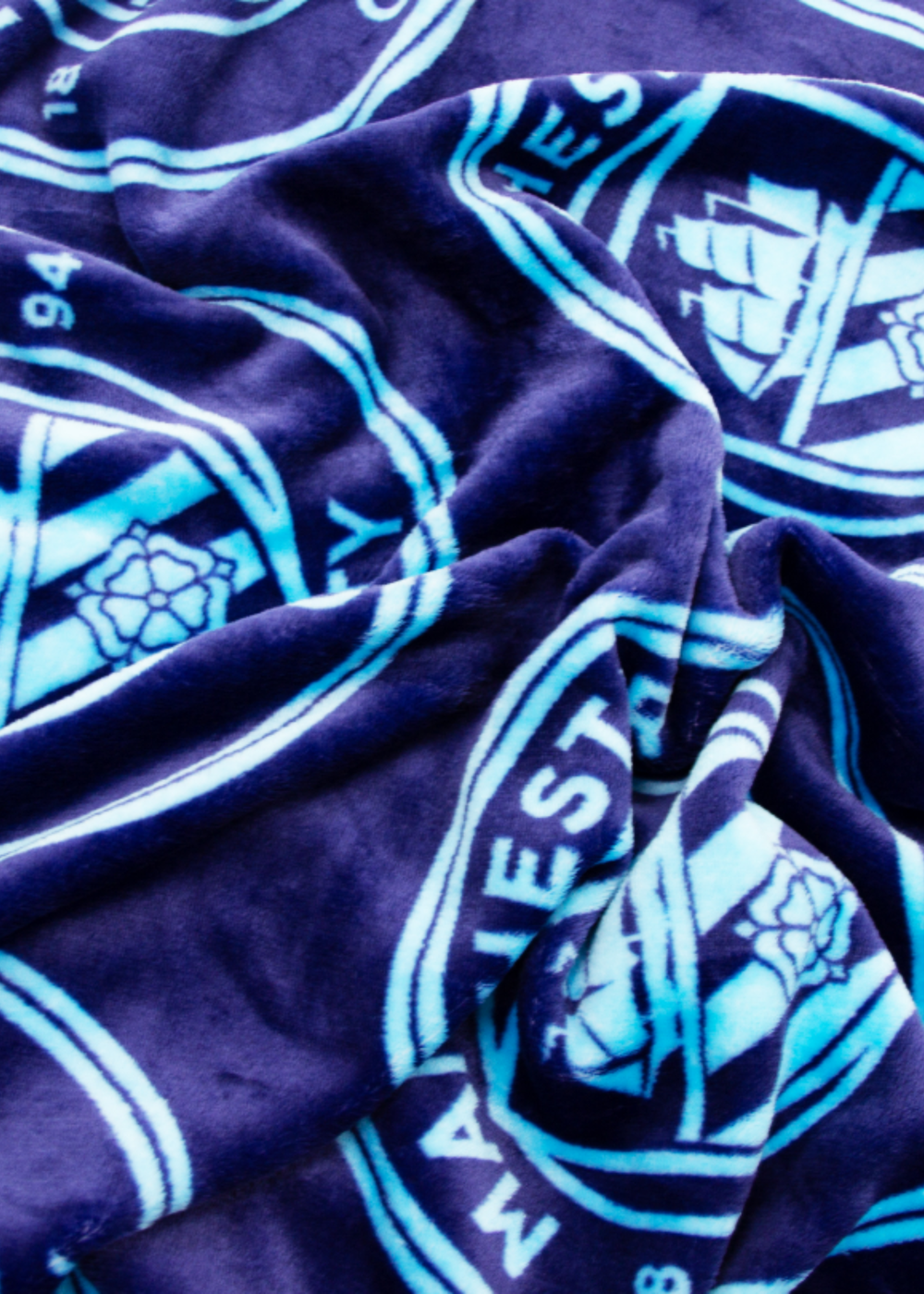 Man City FC Monocrestrev Throw - 100 x 150 Image 4
