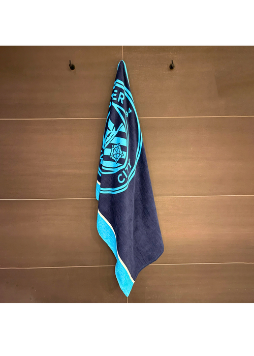 Man City FC Badge Towel - 70x140cm Image 2