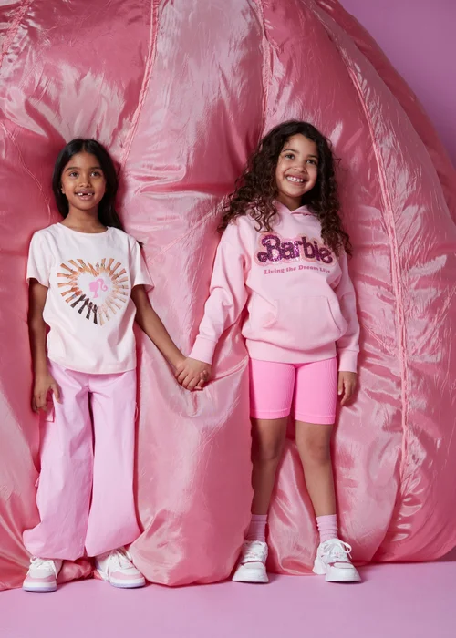 Barbie Kids Pink Hands Print T-Shirt - 4 Yrs Image 4