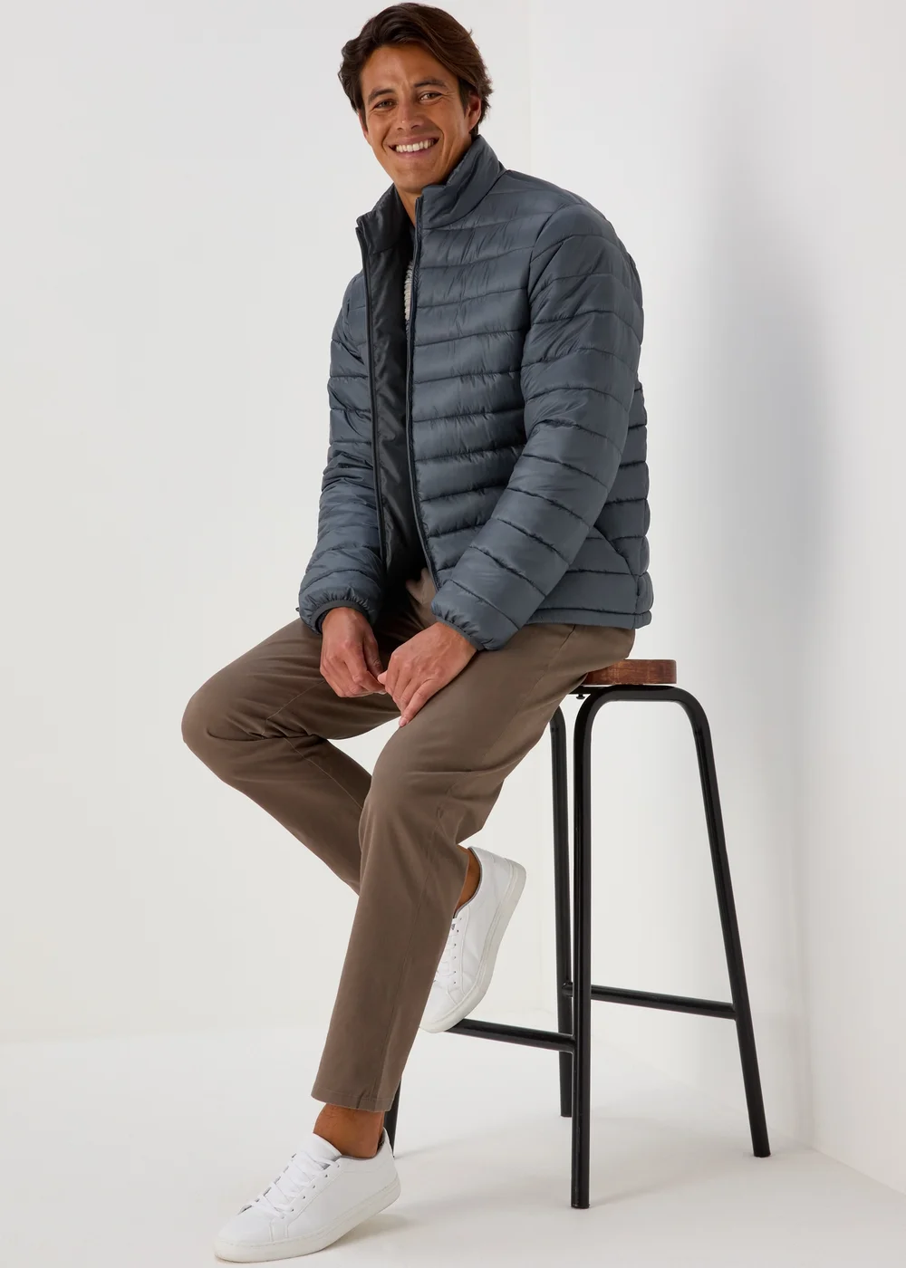 Grey Funnel Puffer Jacket - XS Image 4