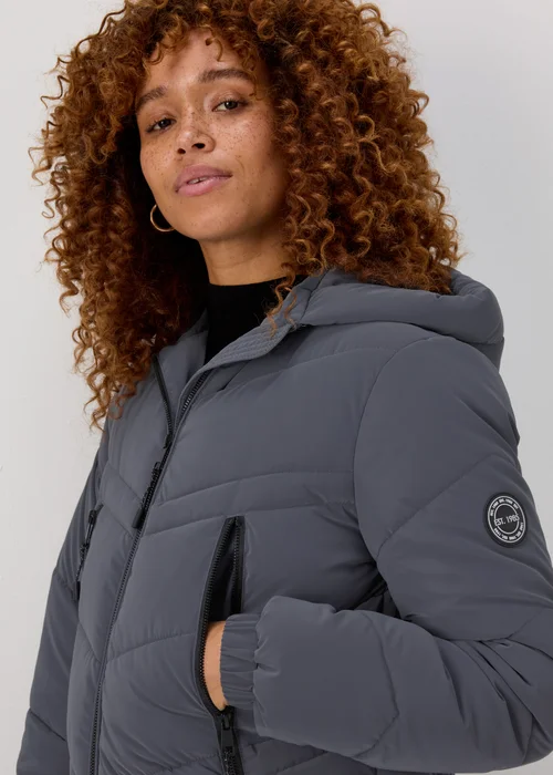 Grey Chevron Short Padded Coat - 8 Image 3
