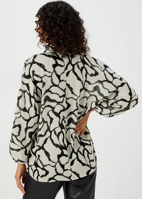 White Print Textured Balloon Sleeve Shirt - Size 8 Image 2