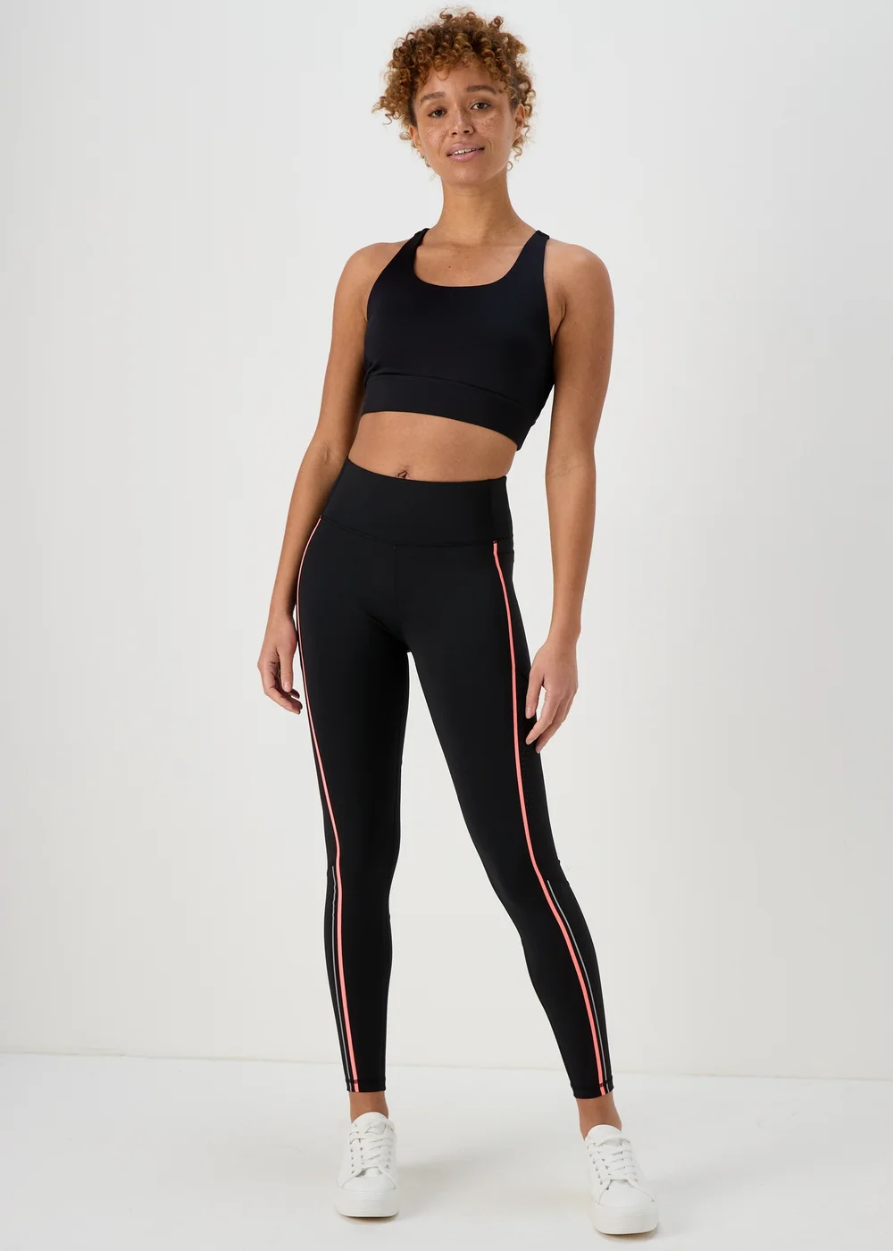 Souluxe Black Sports Leggings - 8 Image 1