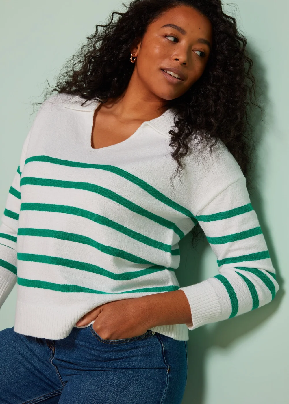 Ivory Green Stripe Open Collar
Jumper - XS Image 1