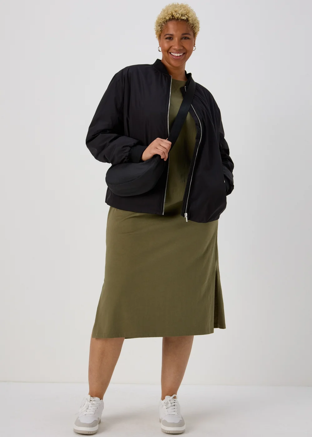 Black Bomber Jacket - 8 Image 7